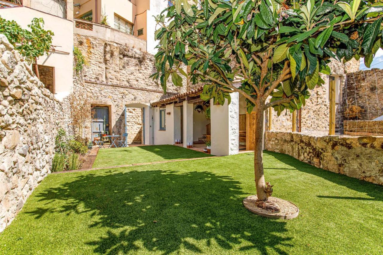 El Molino De Besalu Casa Con Jardin Villa Exterior photo